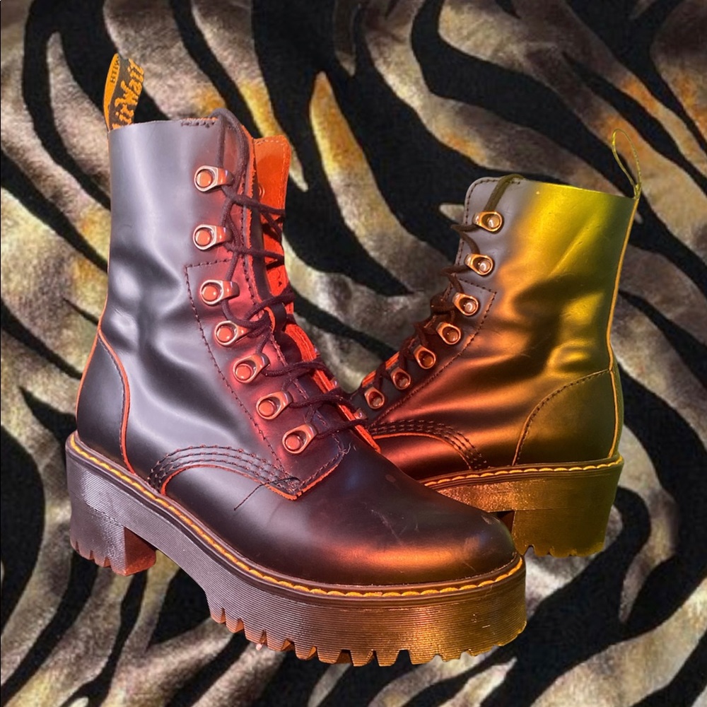 Black Vegan Doc Martens 🤠 

Paid 169.99$